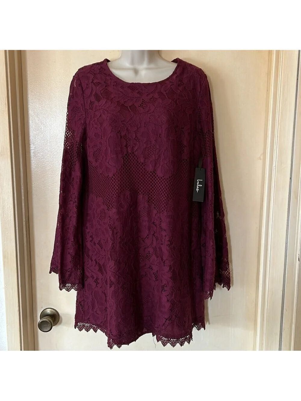 Lulus cranberry lace shift dress with bell sleeves size M